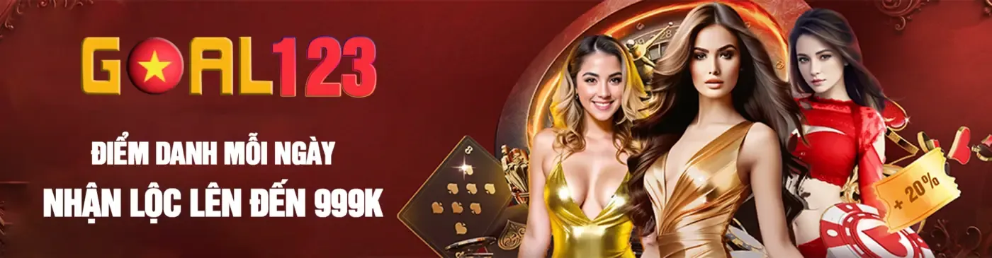 Một trận đấu bóng đá đang diễn ra trên sân cỏ xanh mướt với cầu thủ và khán giả sôi động